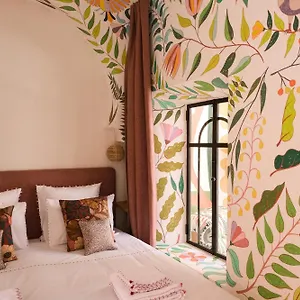 https://riad-pompon.marrakeshhotelsmorocco.com